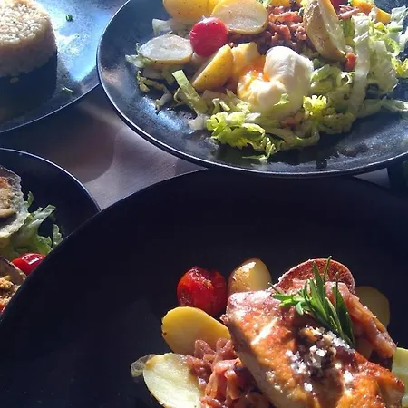 호텔 Logis & Restaurant L'etape Bel Air - Gardanne