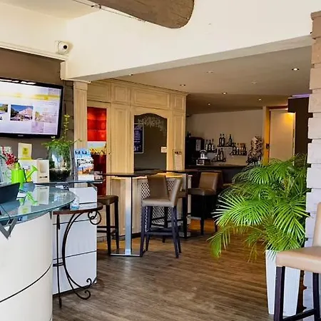 Hotel L'etape- Bel Air - Gardanne- Plan De Campagne 3*