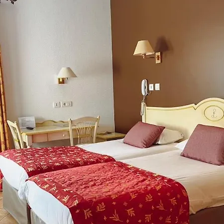 Hotel L'etape- Bel Air - Gardanne- Plan De Campagne
