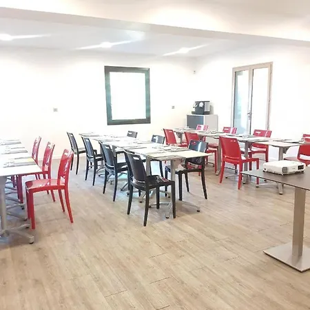 L'etape- Bel Air - Gardanne- Plan De Campagne Hotel 3*