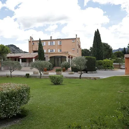 L'etape- Bel Air - Gardanne- Plan De Campagne 3*