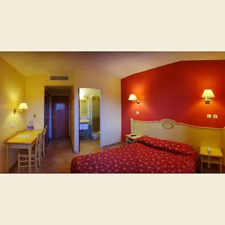 Hotel L'etape- Bel Air - Gardanne- Plan De Campagne 3*