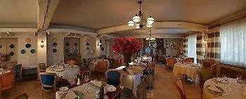 Szálloda Logis & Restaurant L'etape Bel Air - Gardanne